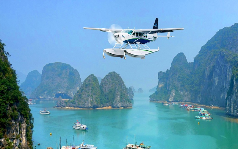 Trải nghiệm ngắm vịnh hạ long từ thủy phi cơ Trải nghiệm ngắm vịnh hạ long từ thủy phi cơ